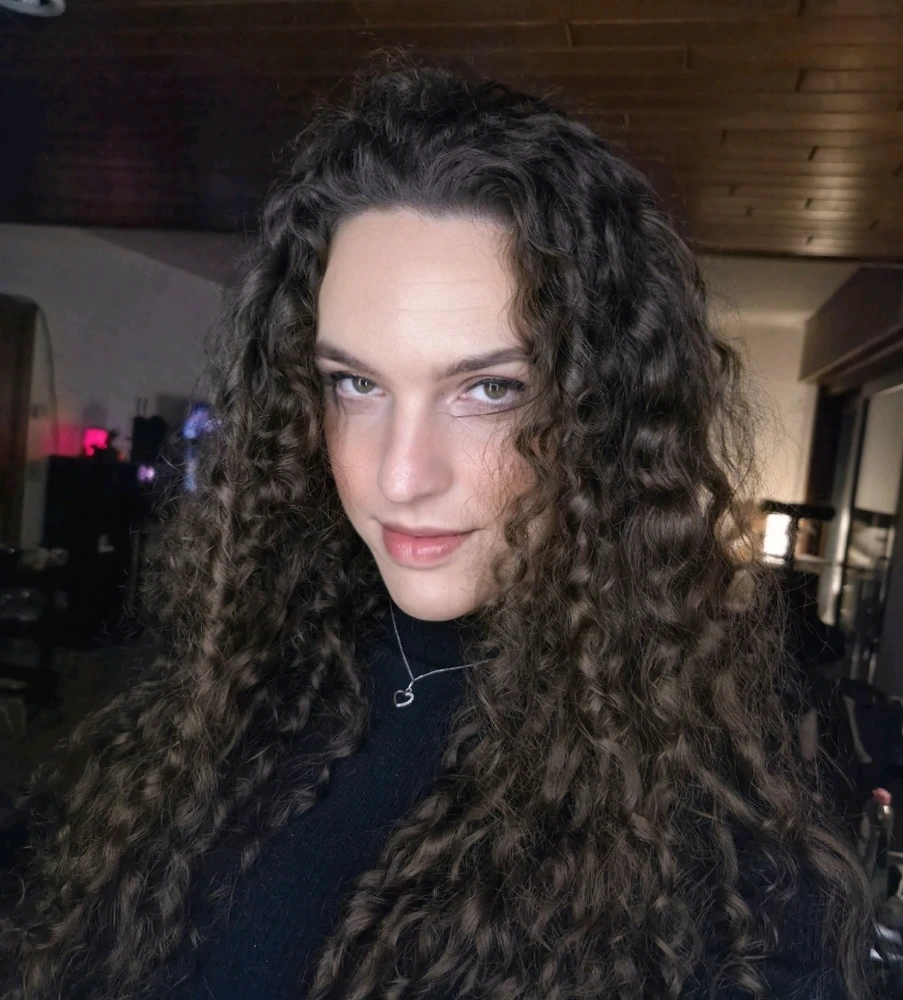 GIF uploaded by Leila