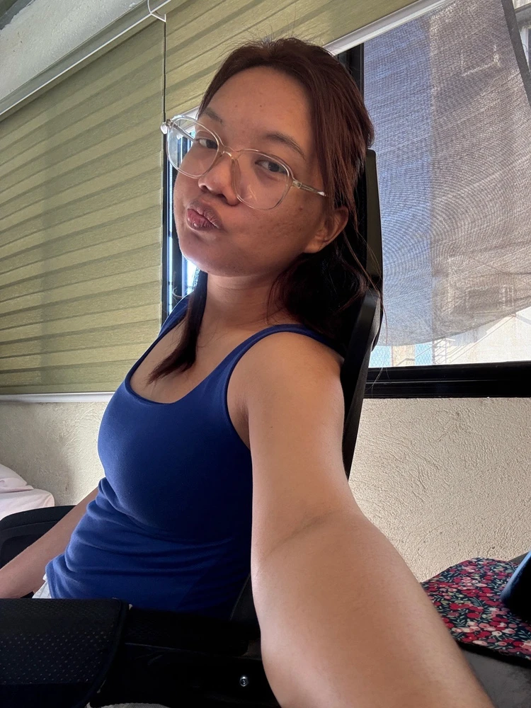 GIF uploaded by Michelyn