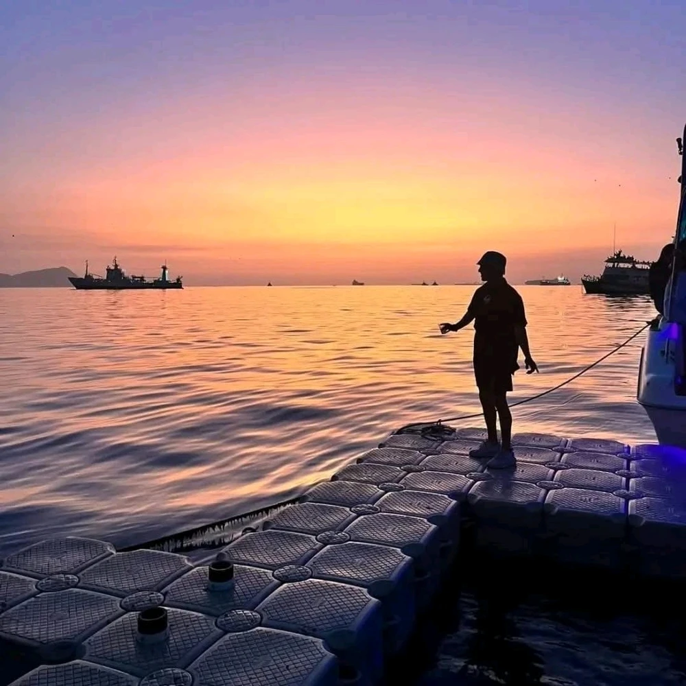 GIF uploaded by Bryan