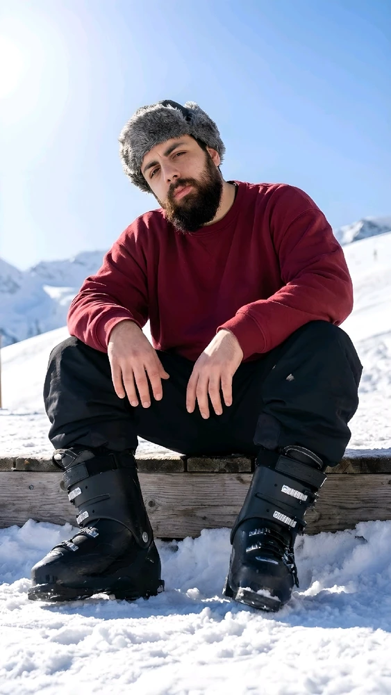 GIF uploaded by Eren