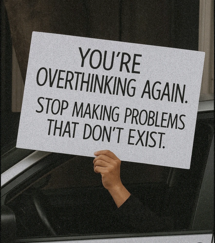 GIF diunggah oleh ®