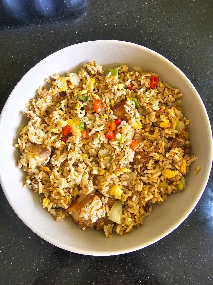 GIF uploaded by Hulla