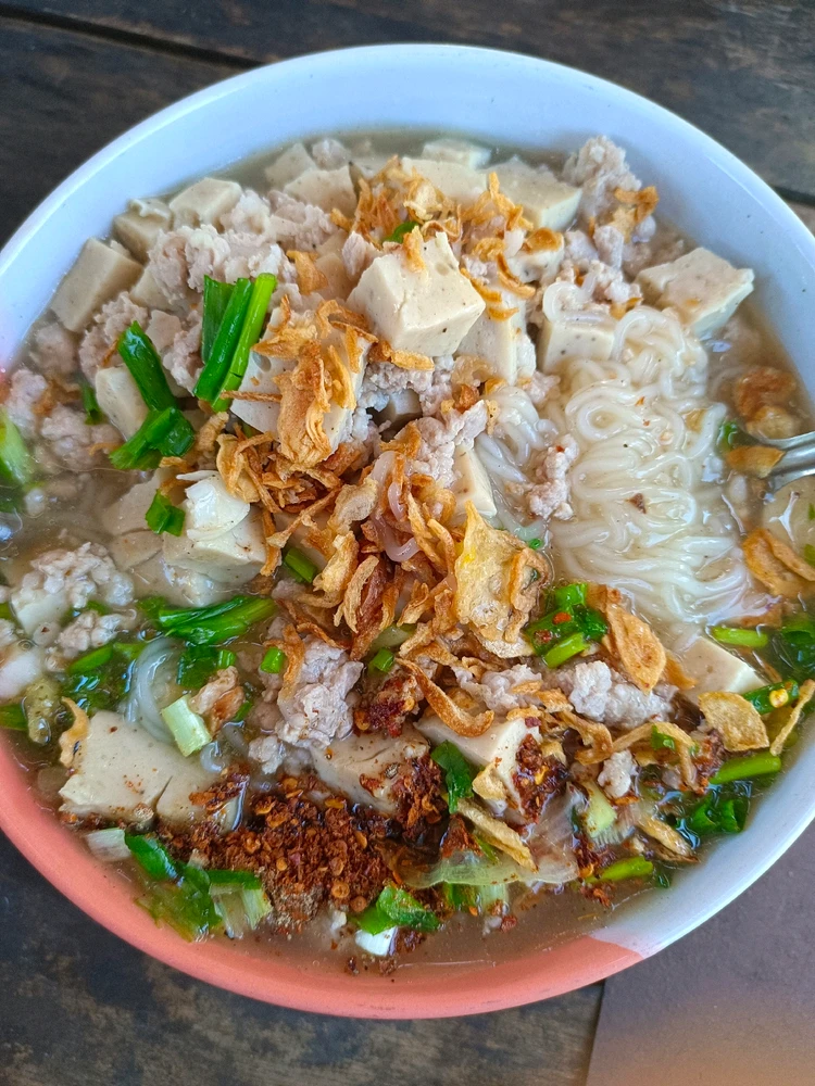 GIF อัปโหลดโดย namna