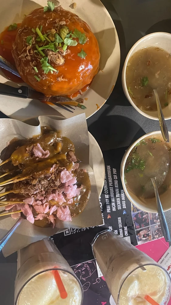 GIF uploaded by Adis