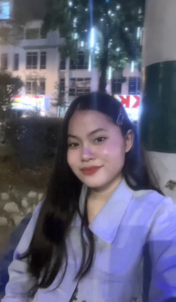 GIF uploaded by Adis