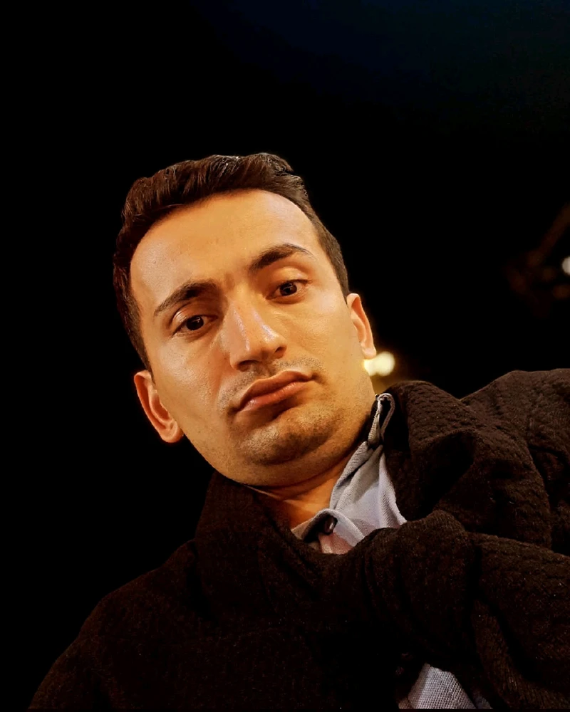 Mesut tarafından yüklenen GIF