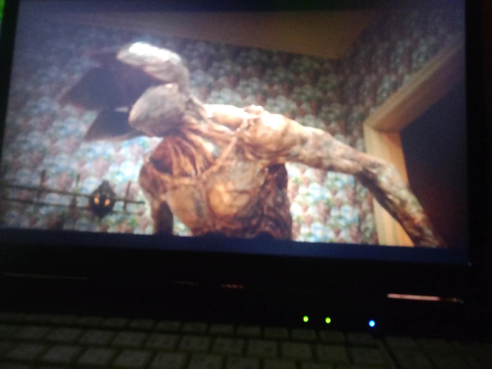 GIF diunggah dening naur