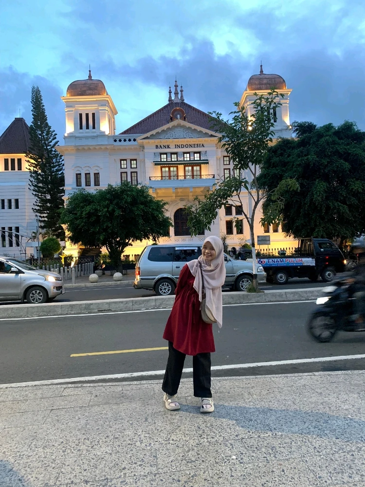 GIF diunggah oleh Aynoor