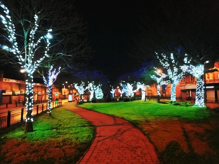 GIF uploaded by Steven Carroll