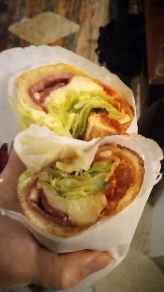 GIF diunggah dening Dale