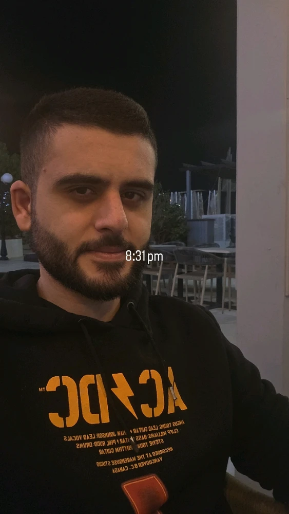 GIF uploaded by Hadi