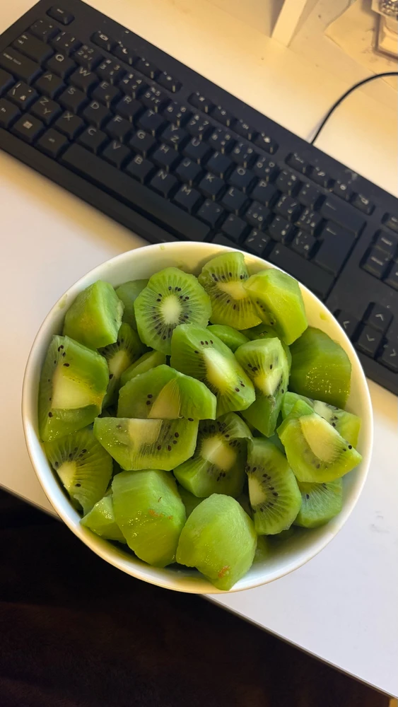 GIF diunggah dening eli