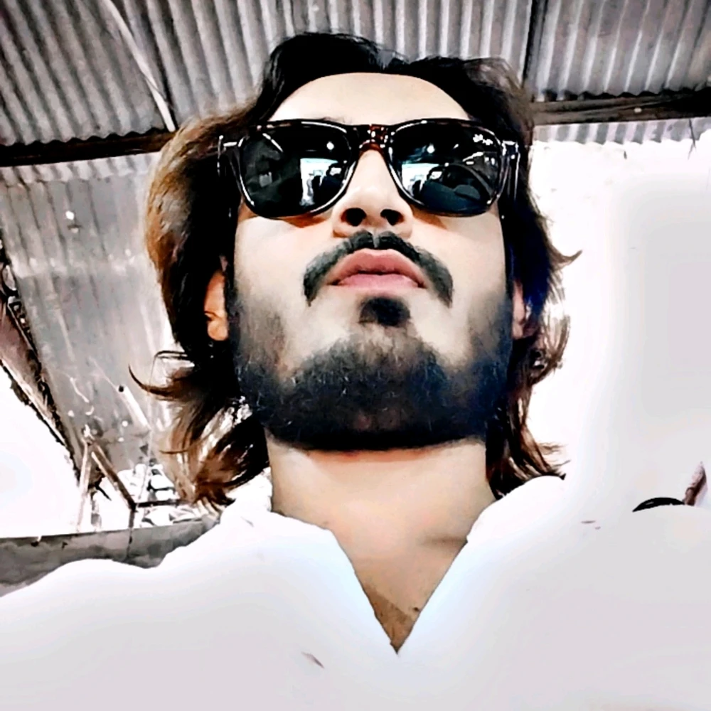 GIF uploaded by Zayn