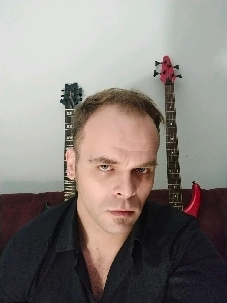 Atilla tarafından yüklenen GIF