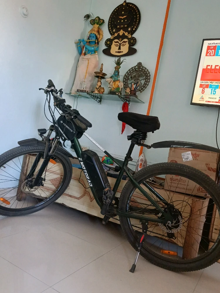 GIF uploaded by Vinesh F