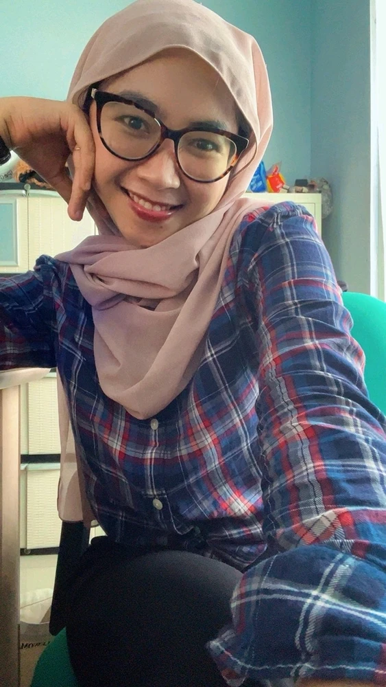 GIF uploaded by Milla