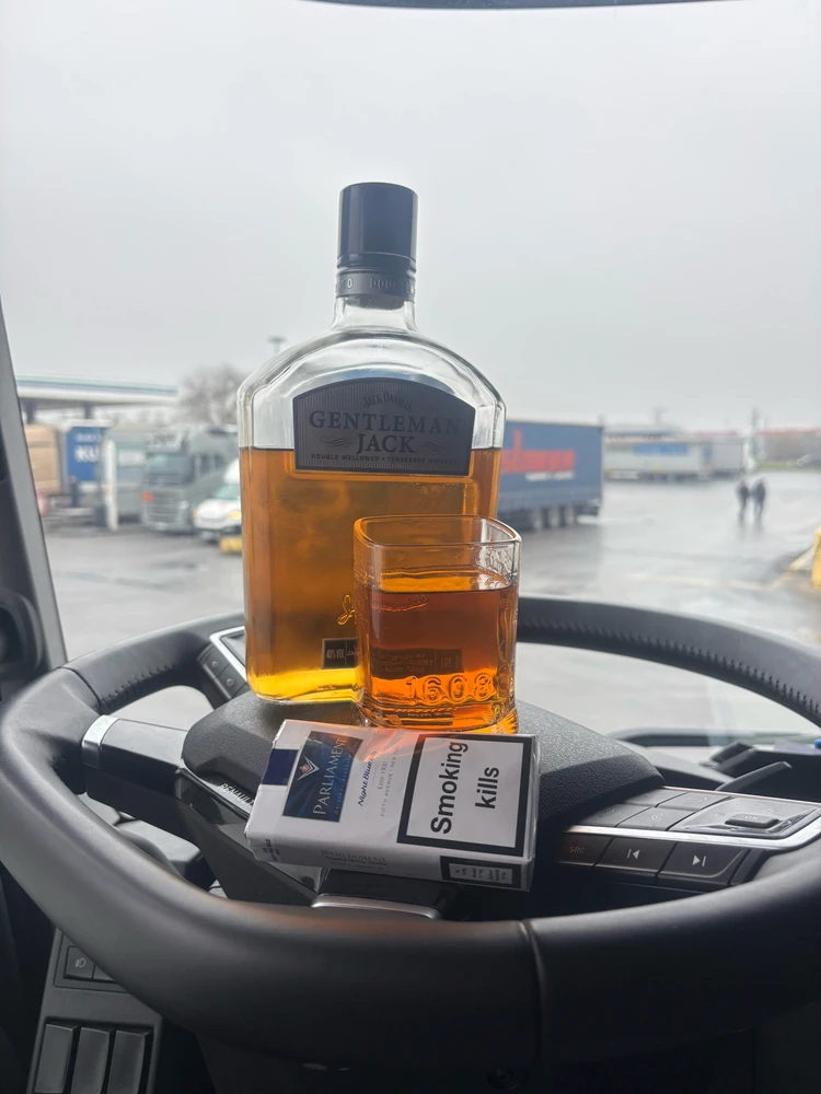 Cihan tarafından yüklenen GIF