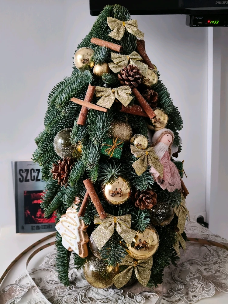 GIF uploaded by Lena