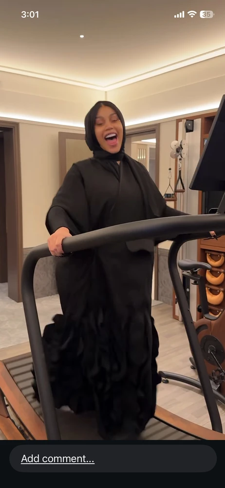 GIF diunggah dening Genesis