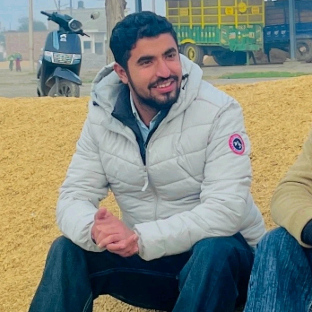 GIF-ը վերբեռնել է Manoj jaat