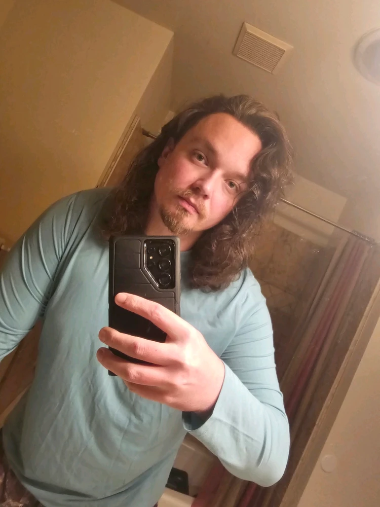 GIF diunggah dening James