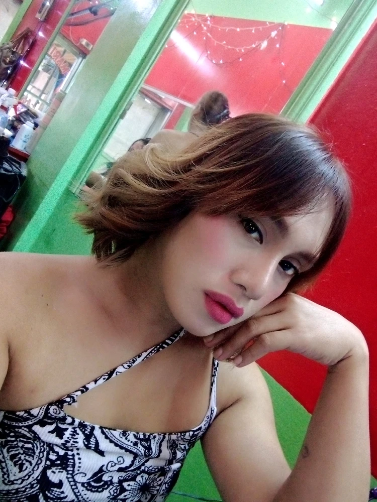 GIF uploaded by Tintin