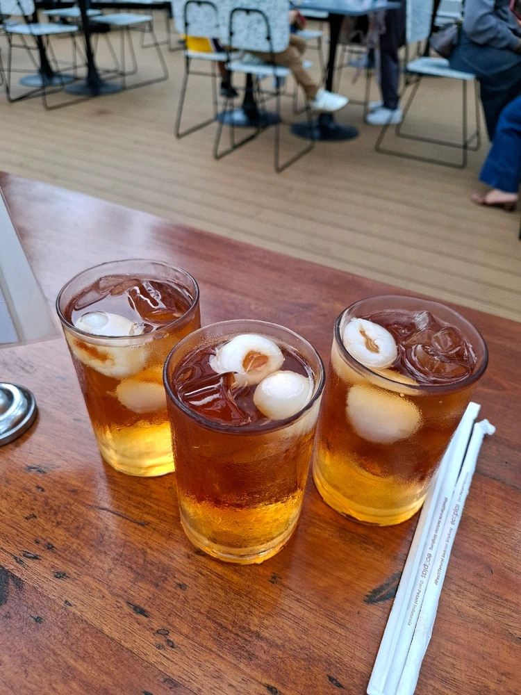 GIF uploaded by Nanat