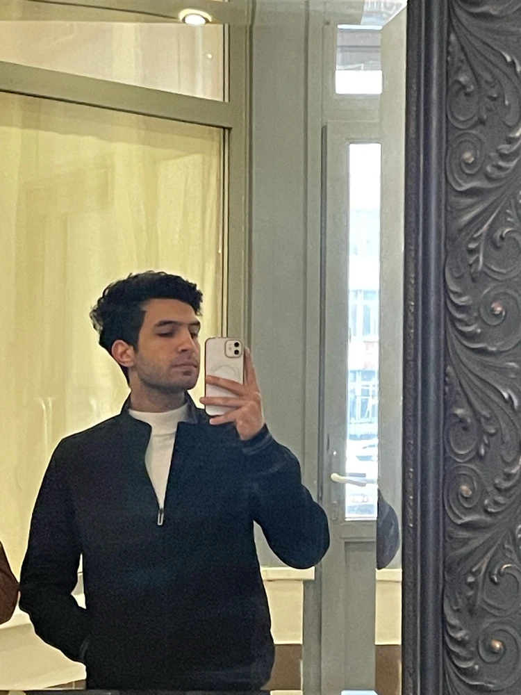 GIF uploaded by AMEEN