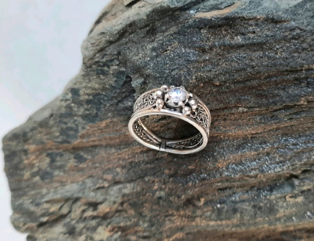 GIF загрузил Анита