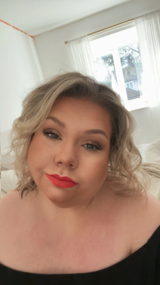 Laura 上傳的 GIF