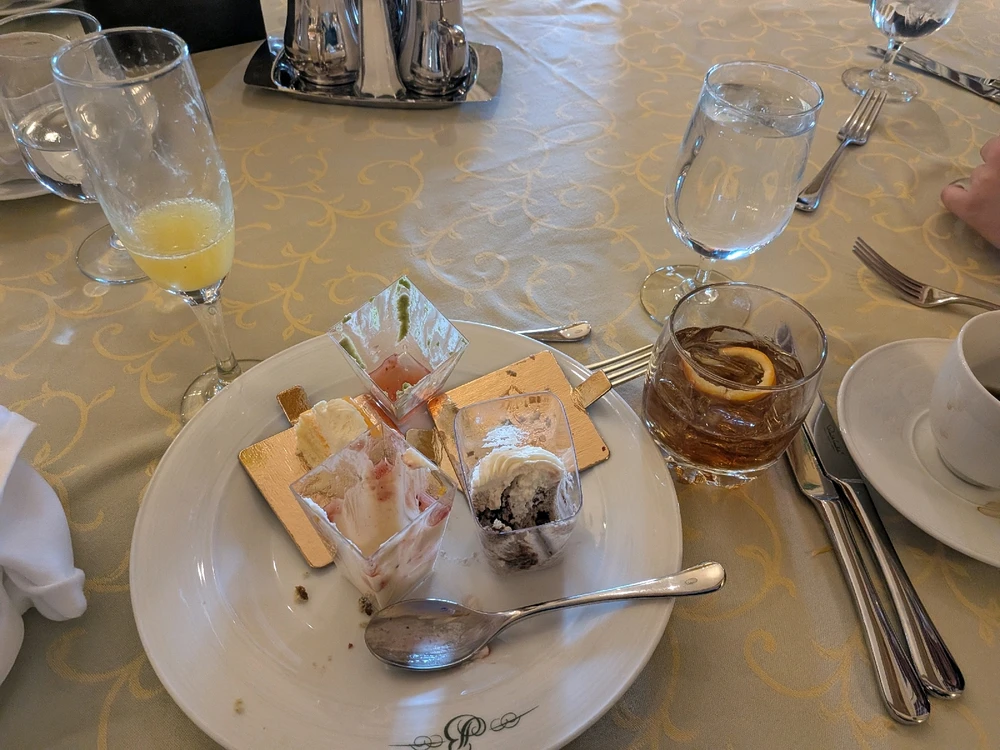 Image uploaded by Fox Midnight