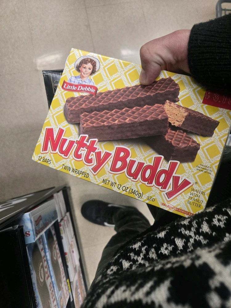 GIF uploaded by ØMAR