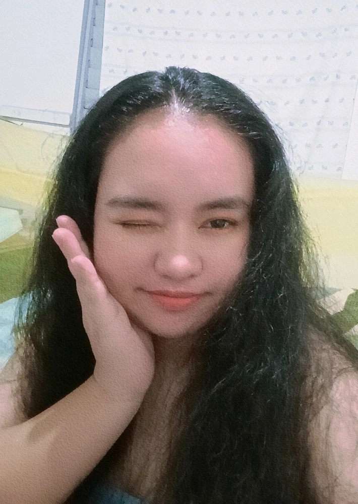 GIF uploaded by Alli