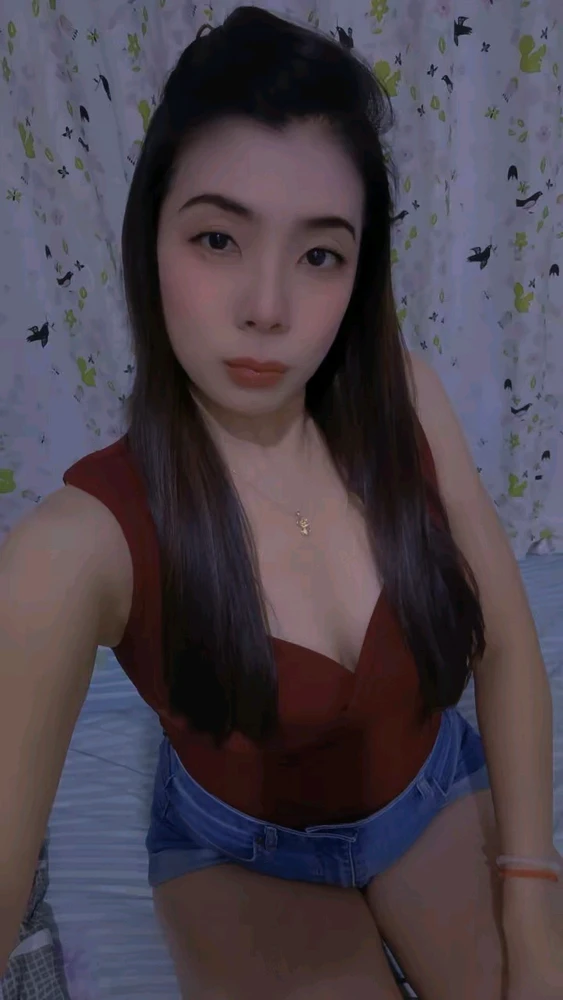 GIF uploaded by Crown Huzzel