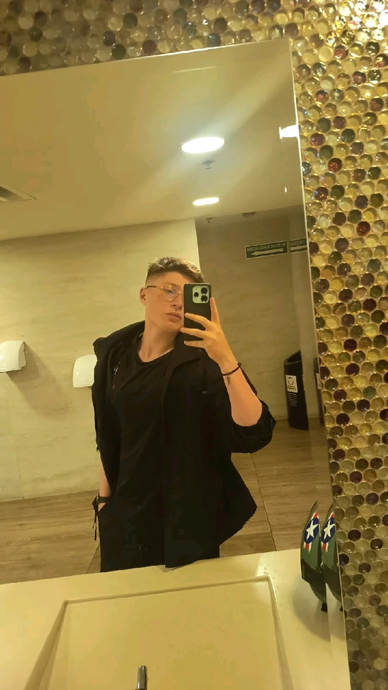 GIF uploaded by Juan Felipe