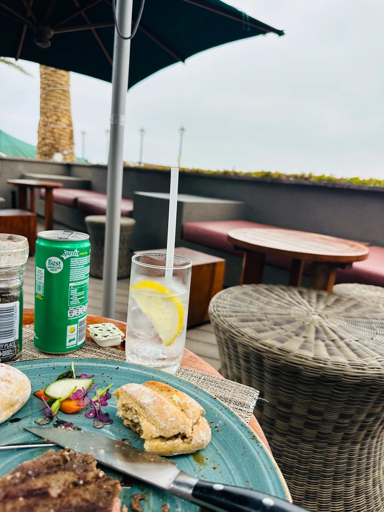 Εικόνα από Qew