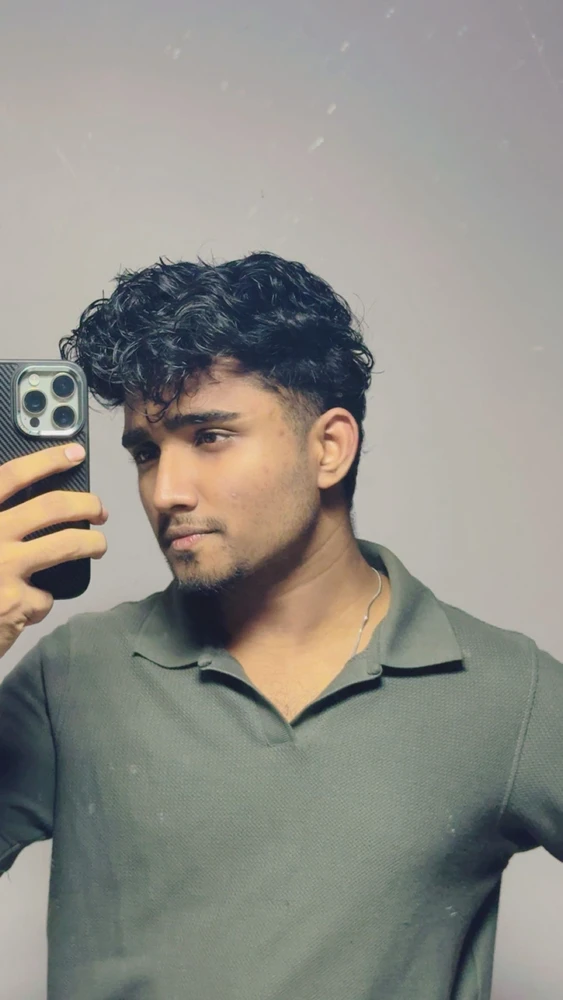 GIF uploaded by Sabari Nath