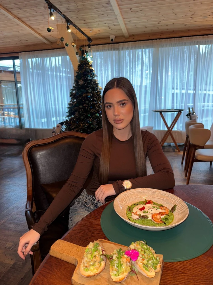 Image uploaded by Eve