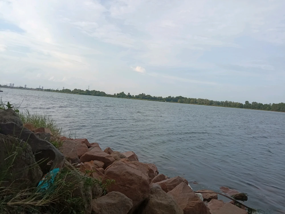 GIF diunggah oleh Arya