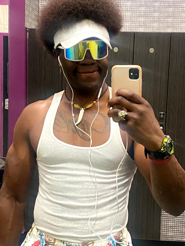 GIF uploaded by Marceles Felipe