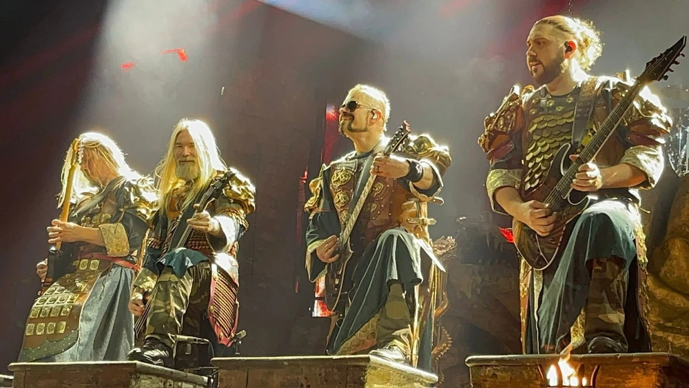 GIF uploaded by Oliver