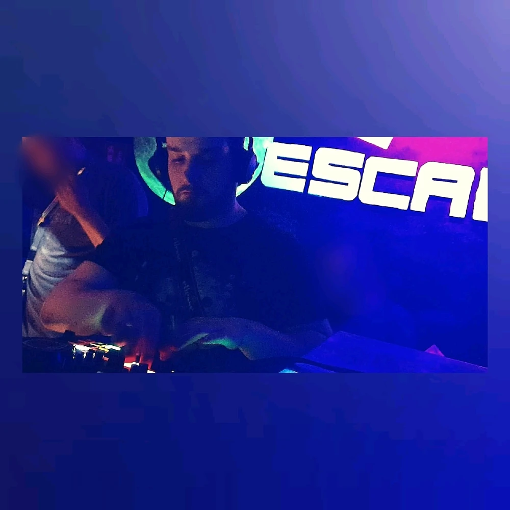 GIF ajouté par Lloyd