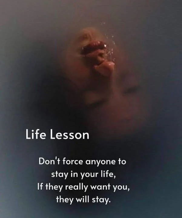 GIF uploaded by Victor