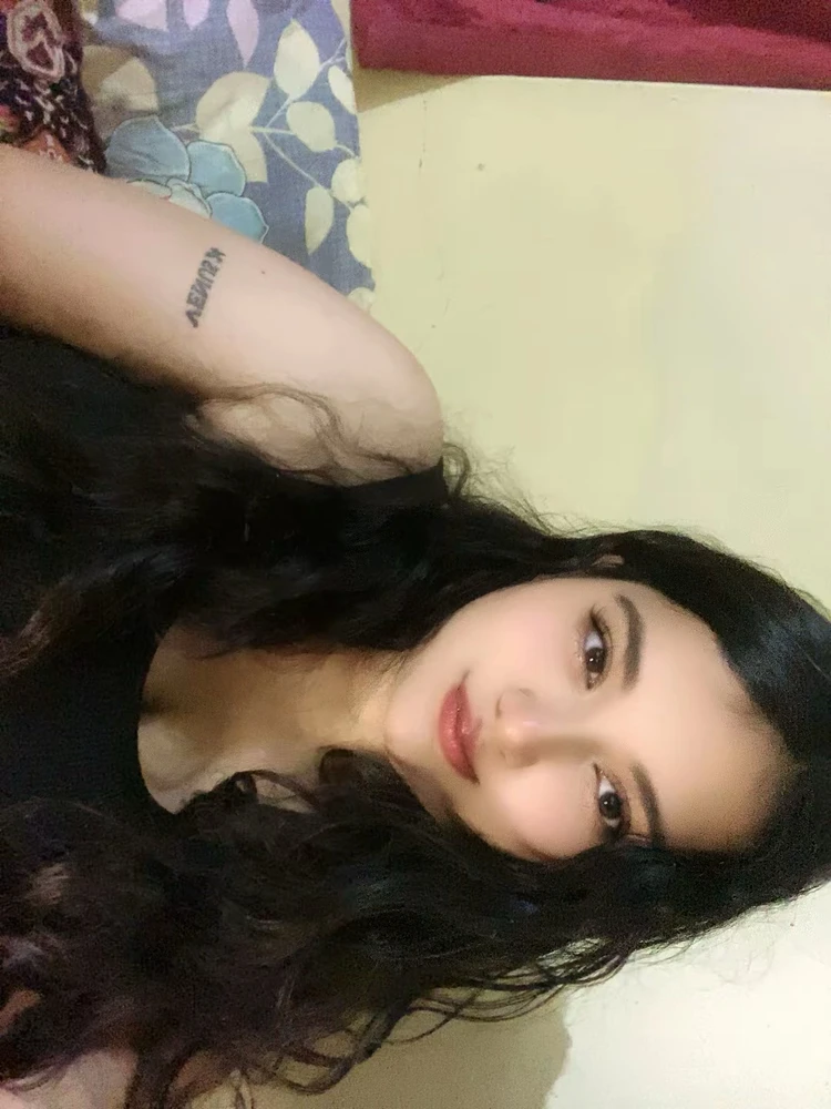 GIF uploaded by Aakriti