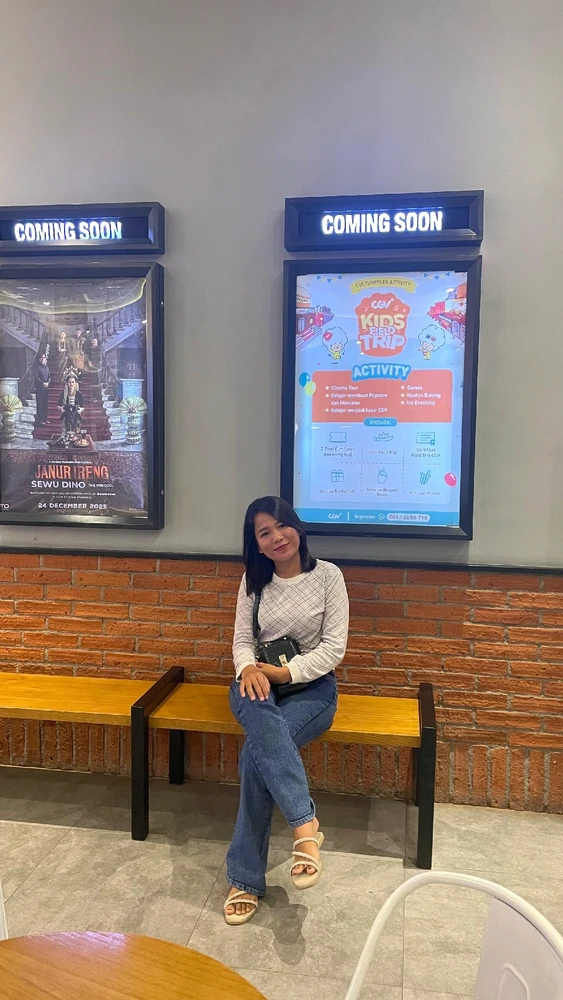 GIF uploaded by Sondang