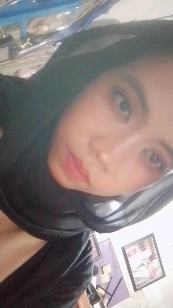 GIF diunggah oleh Resti