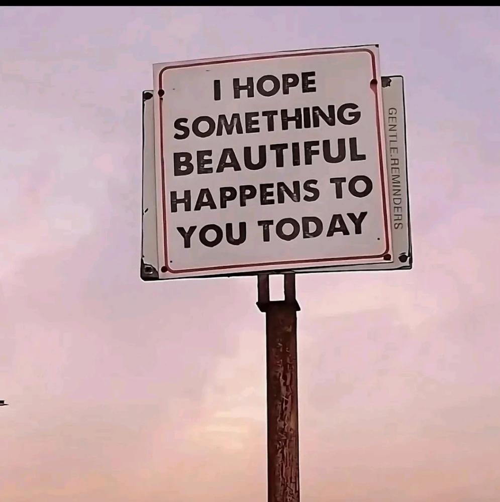 GIF uploaded by Rhea