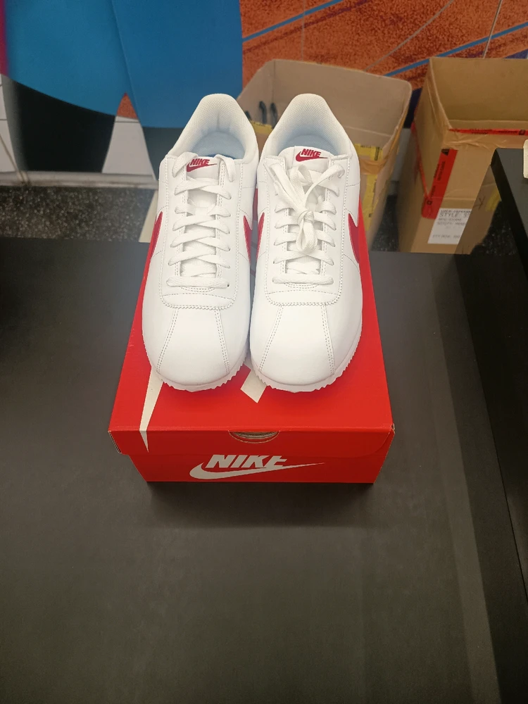 GIF uploaded by enzo