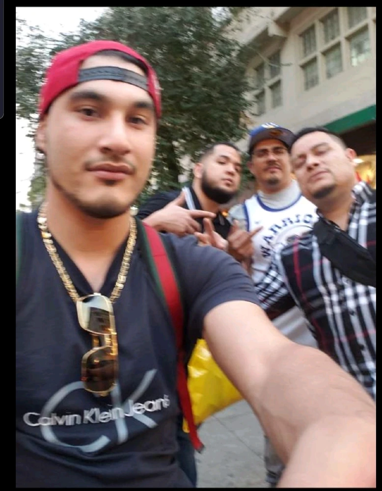 GIF uploaded by Miguel