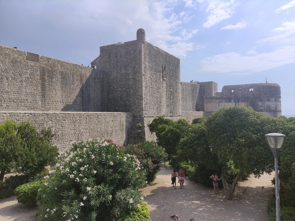 GIF uploaded by Jurica